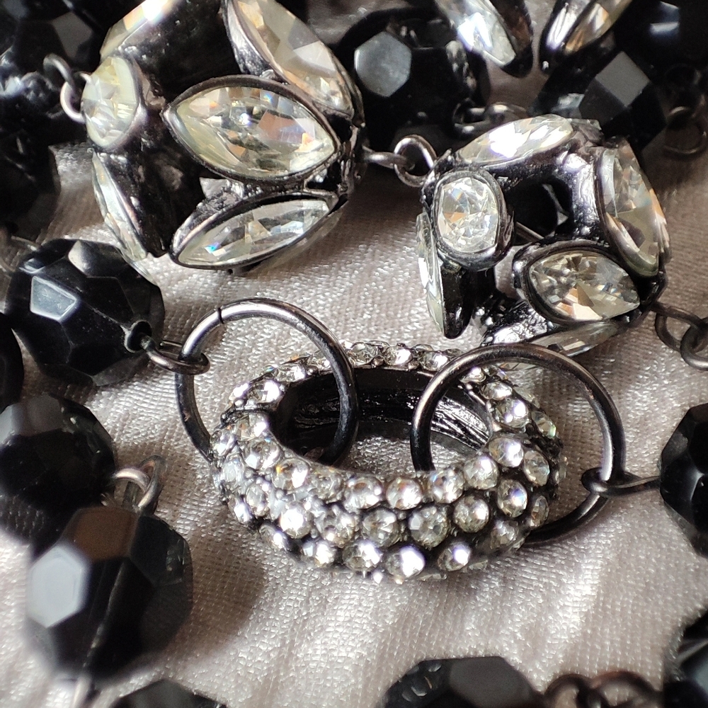 Dramatic Opera Length Black Plastic Faceted Glass… - image 4